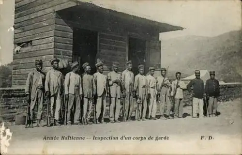 Ak Haiti, Gruppenbild der Soldaten