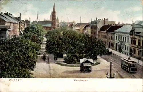 Ak Dessau in Sachsen Anhalt, Albrechtplatz, Straßenbahn