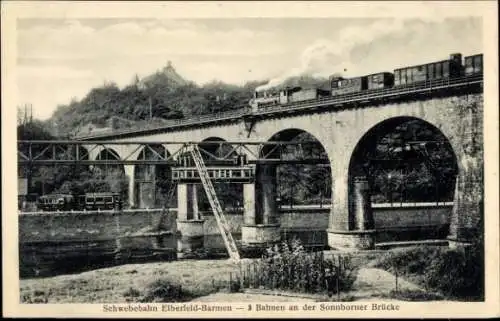 Ak Wuppertal, Sonnborner Brücke, Schwebebahn, Eisenbahn, Straßenbahn