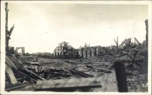 Foto Ak Westende Westflandern, Kriegszerstörungen, I. WK