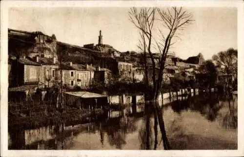 Ak Poitiers Vienne, Bords du Clain au Pont