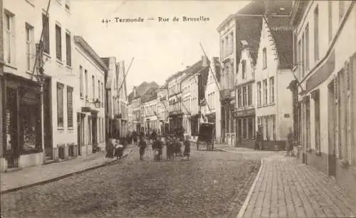 Ak Dendermonde Termonde Ostflandern, Straßenpartie