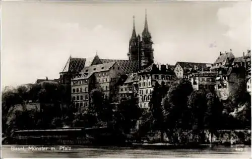 Ak Basel Bâle Stadt Schweiz, Münster mit Pfalz