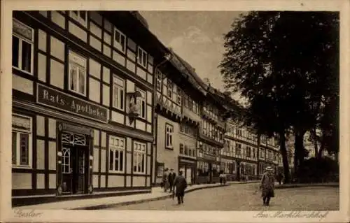 Ak Goslar am Harz, Marktkirchhof, Ratsapotheke, Fachwerkhäuser