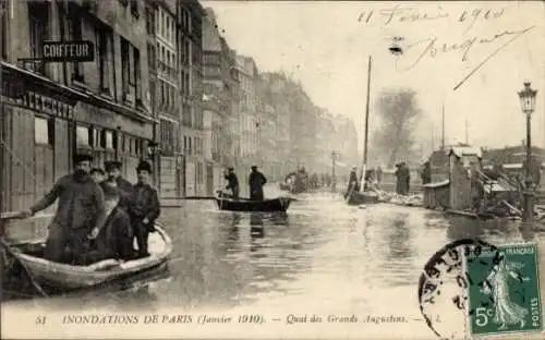 Ak Paris VI, Quai des Grands Augustins, Die große Seineflut, Januar 1910