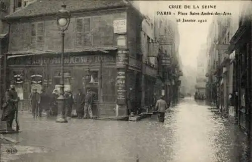 Ak Paris VI, Place Saint-André des Arts, Die große Seineflut am 28. Januar 1910