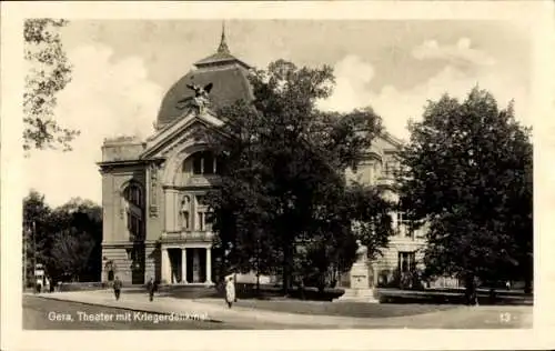 Ak Gera in Thüringen, Theater mit Kriegerdenkmal