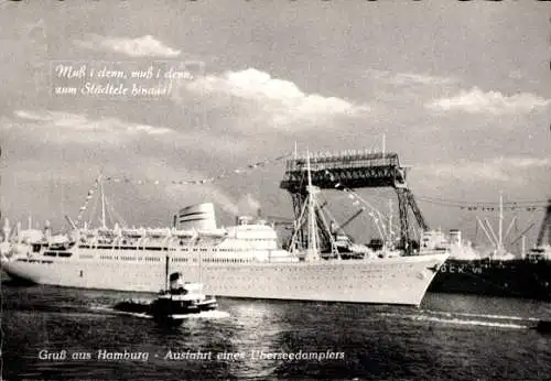 Ak Hamburger Hafen, Ausfahrt eines Überseedampfers, Schlepper