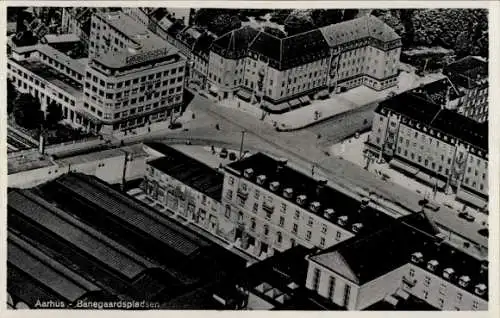 Ak Århus Aarhus Dänemark, Banegaardspladsen