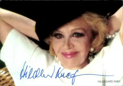 Ak Schauspielerin und Sängerin Hildegard Knef, Portrait, Autogramm