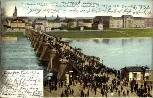 Ak Dresden Altstadt, Augustusbrücke mit Wachparade