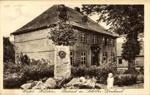 Ak Wedel in Holstein, Pastorat mit Schillerdenkmal