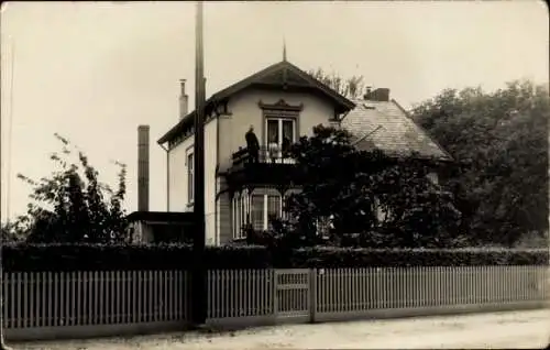 Foto Ak Haus, Gartenzaun