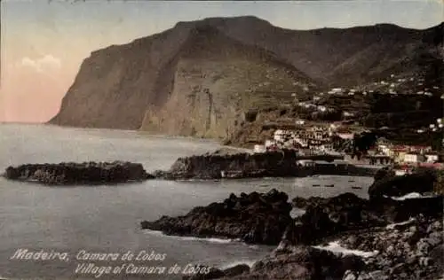 Ak Insel Madeira Portugal, Camara de Lobos, Totale mit Stadt