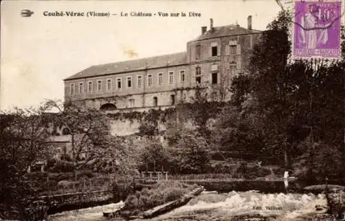 Ak Couhé Vérac Vienne, Chateau, Vue sur la Dive