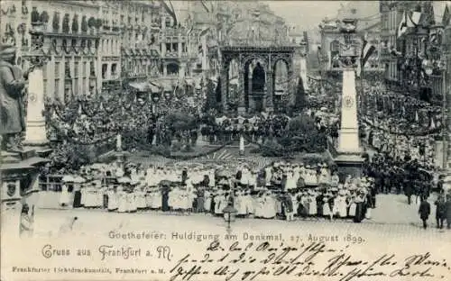 Ak Frankfurt am Main, Goethefeier, Huldigung am Denkmal, 27. August 1899