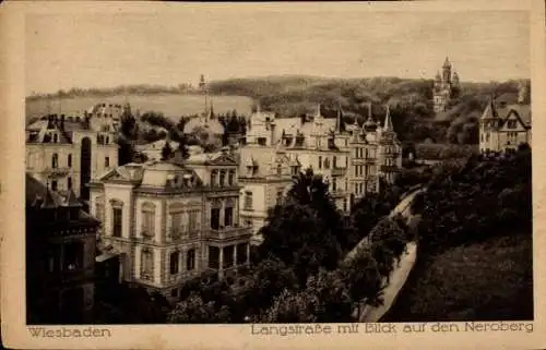 Ak Wiesbaden in Hessen, Langstraße mit Blick auf den Neroberg