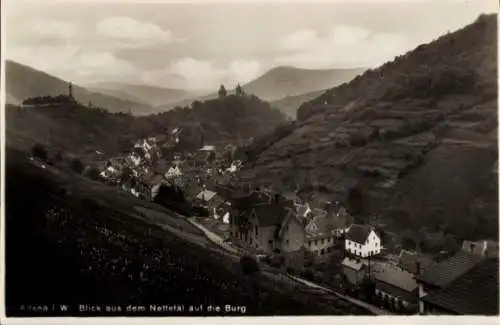 Ak Altena in Westfalen, Blick aus dem Nettetal auf die Burg