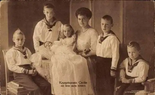 Ak Kronprinzessin Cecilie mit ihren sechs Kindern, Prinzen, Prinzessin Alexandrine