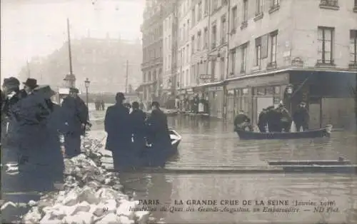 Ak Paris VI, Quai des Grands Augustins, Die große Seineflut, Januar 1910