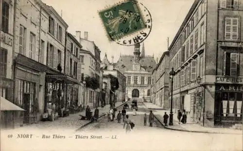 Ak Niort Deux Sèvres, Rue Thiers, Café