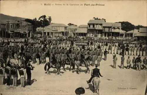Ak Port au Prince Haiti, Überprüfung der Garnison