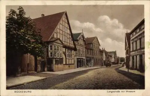 Ak Bückeburg in Schaumburg, Langestraße mit Museum