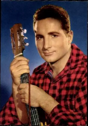 Ak Sänger Freddy Quinn, Portrait, Gitarre