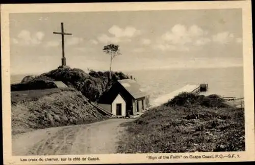 Ak Québec Kanada, Die Straßenkreuze an der Küste von Gaspe