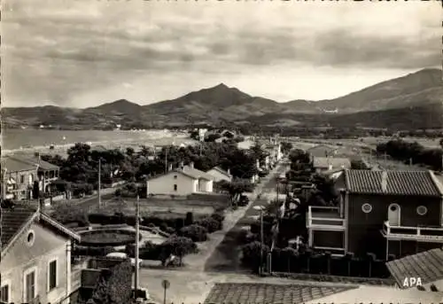 Ak Argelès sur Mer Östliche Pyrenäen, Die Villen, der Strand und die Albères