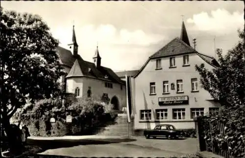 Ak Hessenthal Mespelbrunn, Fremdenpension Zum goldenen Faß, Inhaber Franz Rosenberger, Auto