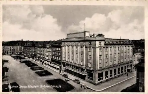 Ak Cieszyn Teschen Schlesien, Bahnhofstraße, Gebäude