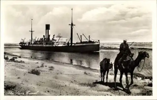 Ak Ägypten, Partie am Ufer, Suez Kanal, Kriegsschiff, Kamel