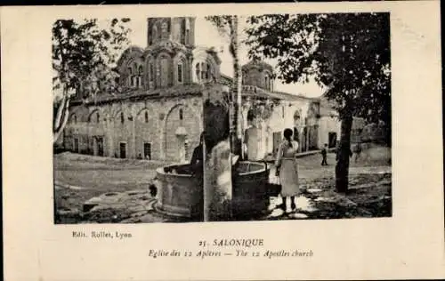 Ak Thessaloniki Griechenland, Kirche der 12 Apostel, Brunnen