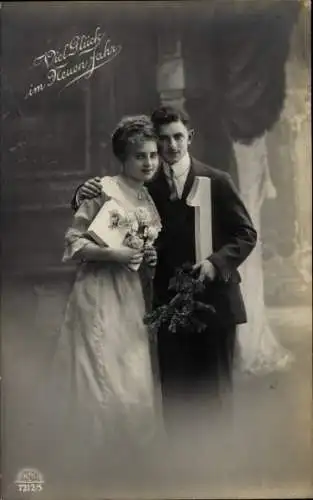 Ak Glückwunsch Neujahr, Liebespaar, Geschenke