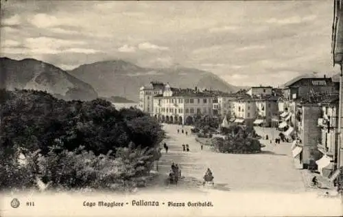 Ak Pallanza Lago Maggiore Piemonte, Garibaldi Platz