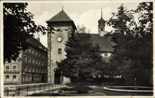 Ak Villingen im Schwarzwald, Bickentor, Anlagen, Springbrunnen