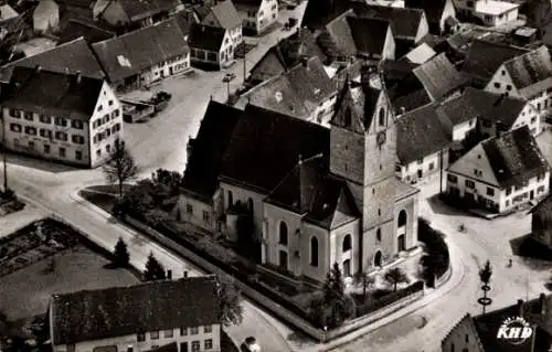 Ak Altheim bei Riedlingen an der Donau Württemberg, Kirche, Luftaufnahme