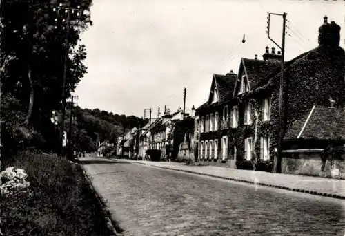 Ak Saint Jean les Deux Jumeaux Seine et Marne, Nationalstraße, Häuserreihe