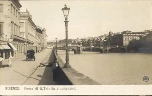 Ak Firenze Florenz Toscana, Ponte di S. Trinita e Lungarno