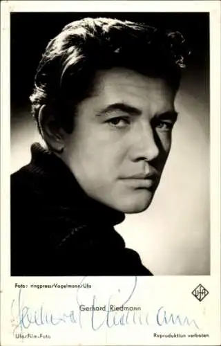 Ak Schauspieler Gerhard Riedmann, Portrait, UFA Film, Autogramm, Männer müssen so sein