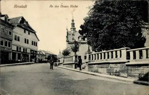 Ak Arnstadt in Thüringen, An der Neuen Kirche