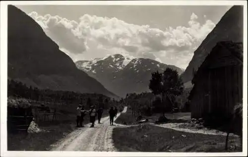 Ak Norangsdalen Norwegen, Partie in den Bergen, Wandern