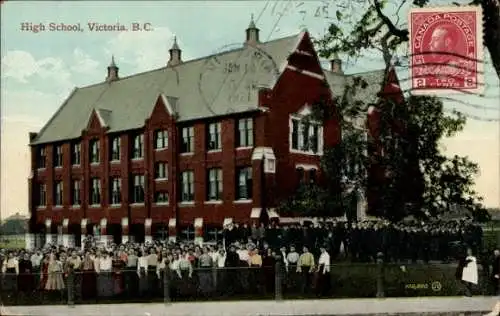 Ak Quebec Kanada, High School