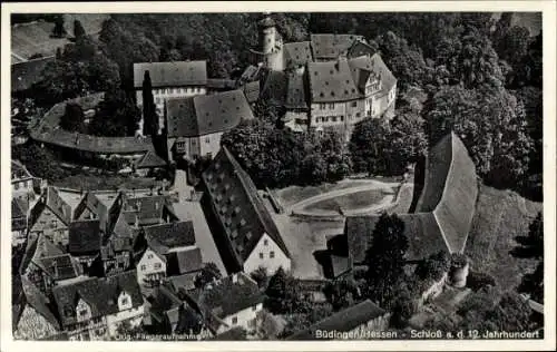 Ak Büdingen in Hessen, Fliegeraufnahme vom Schloss