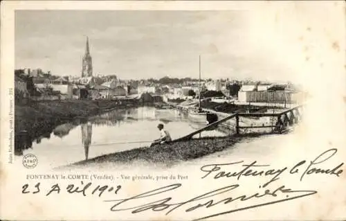 Ak Fontenay le Comte Vendee, Vue generale, prise du Port