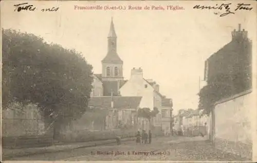 Ak Franconville Val d Oise, Route de Paris, Kirche