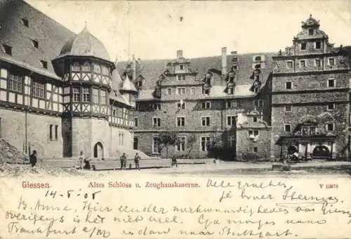 Ak Gießen Gießen an der Lahn Hessen, altes Schloss und Zeughauskaserne