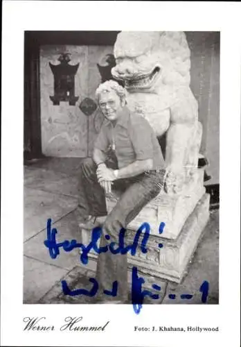 Ak Schauspieler Werner Hummel, Portrait, Autogramm, Statue