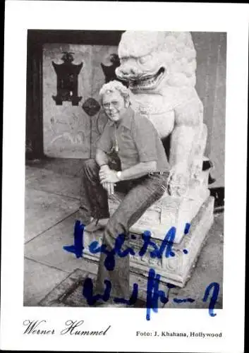 Ak Schauspieler Werner Hummel, Portrait, Autogramm, Statue